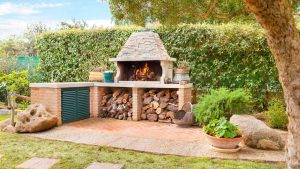 Barbecue au feu de bois