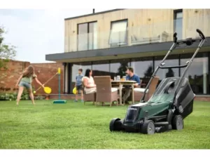 Tondeuse Bosch sur batterie